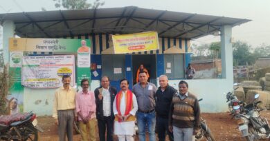 धान खरीदी केंद्र ढाबा सोसाइटी का कोमल सिंह राजपूत ने किया निरीक्षण